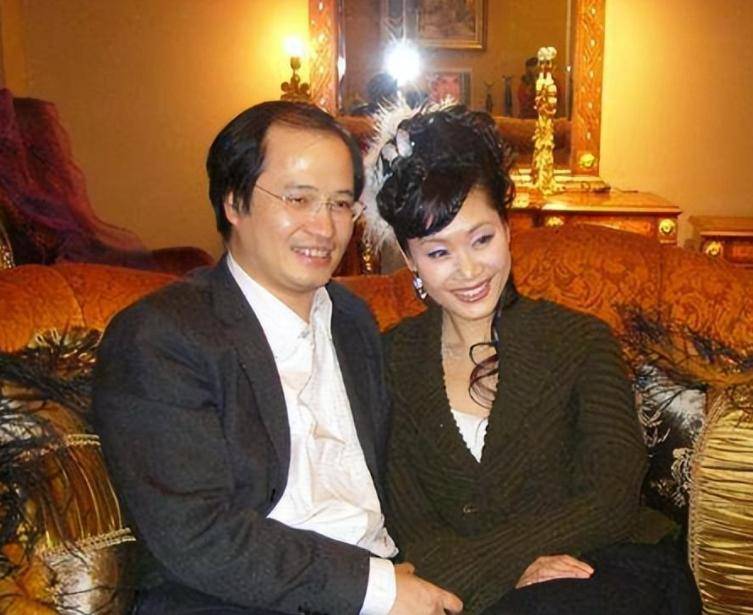 于文华绯闻真相:出轨朱之文?谣言解析