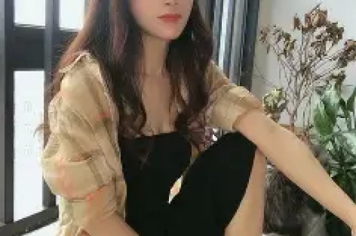 女星自曝特殊气味偏好,反差形象引热议