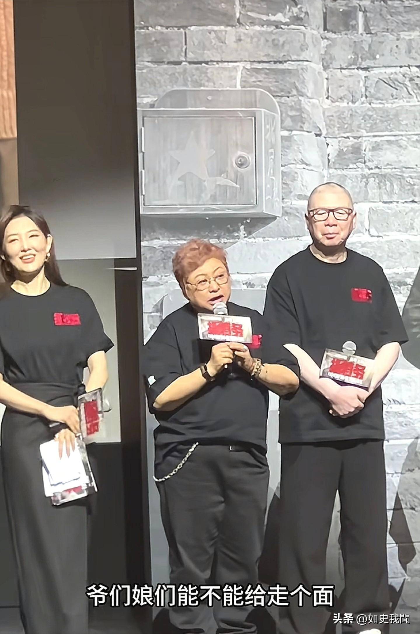 越闹越大!冯小刚懵了韩红也引火,票房破万