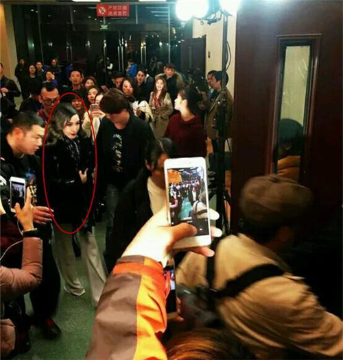 萧亚轩安徽春晚耍大牌内幕:与节目组冲突回顾