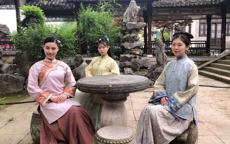 AI冲击横店群演:美女泛滥,懒汉何去何从