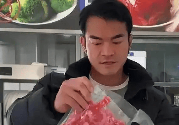 李维刚假肉翻车自赔750万获主流媒体表扬