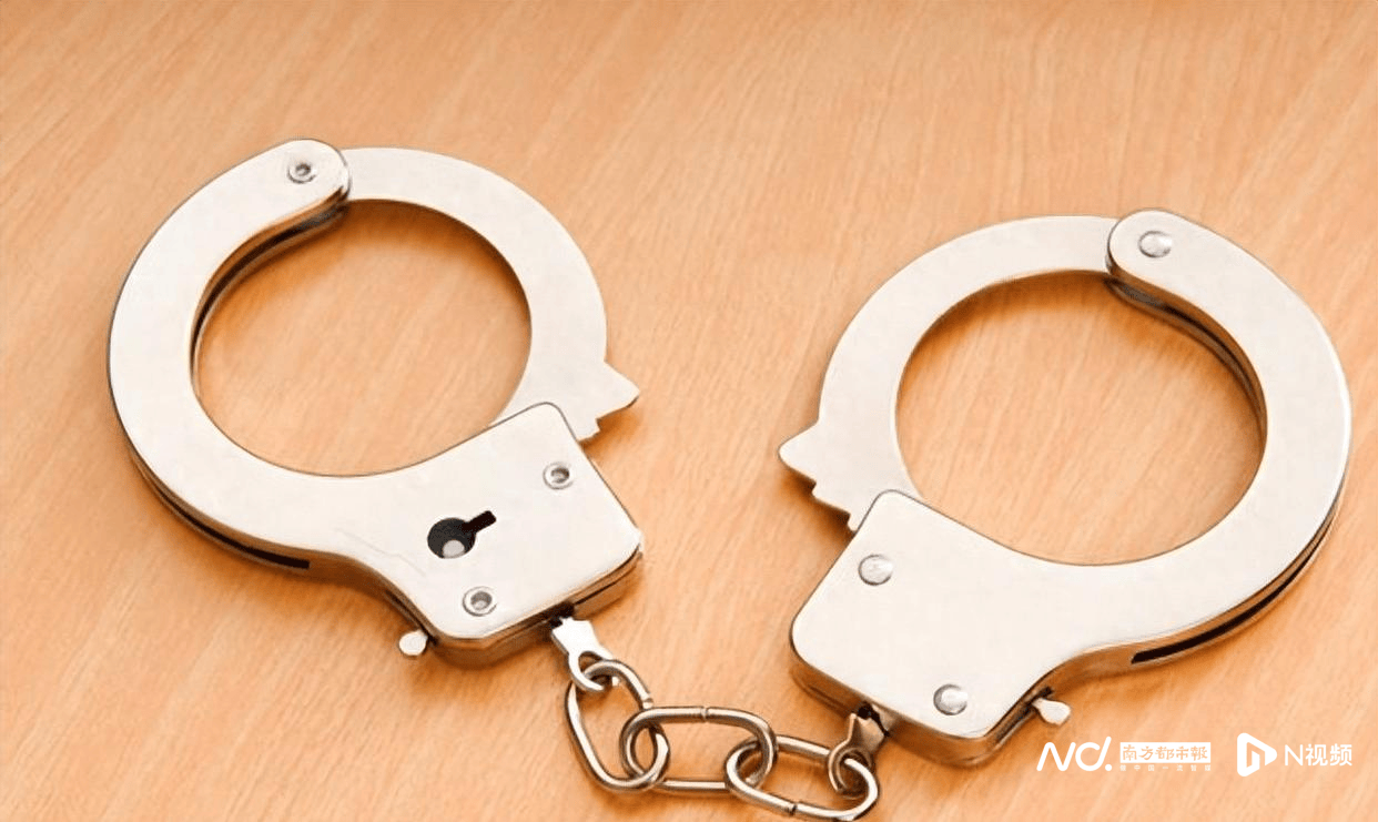 网民开盒主播被罚2000万博主断更：网络暴力整治